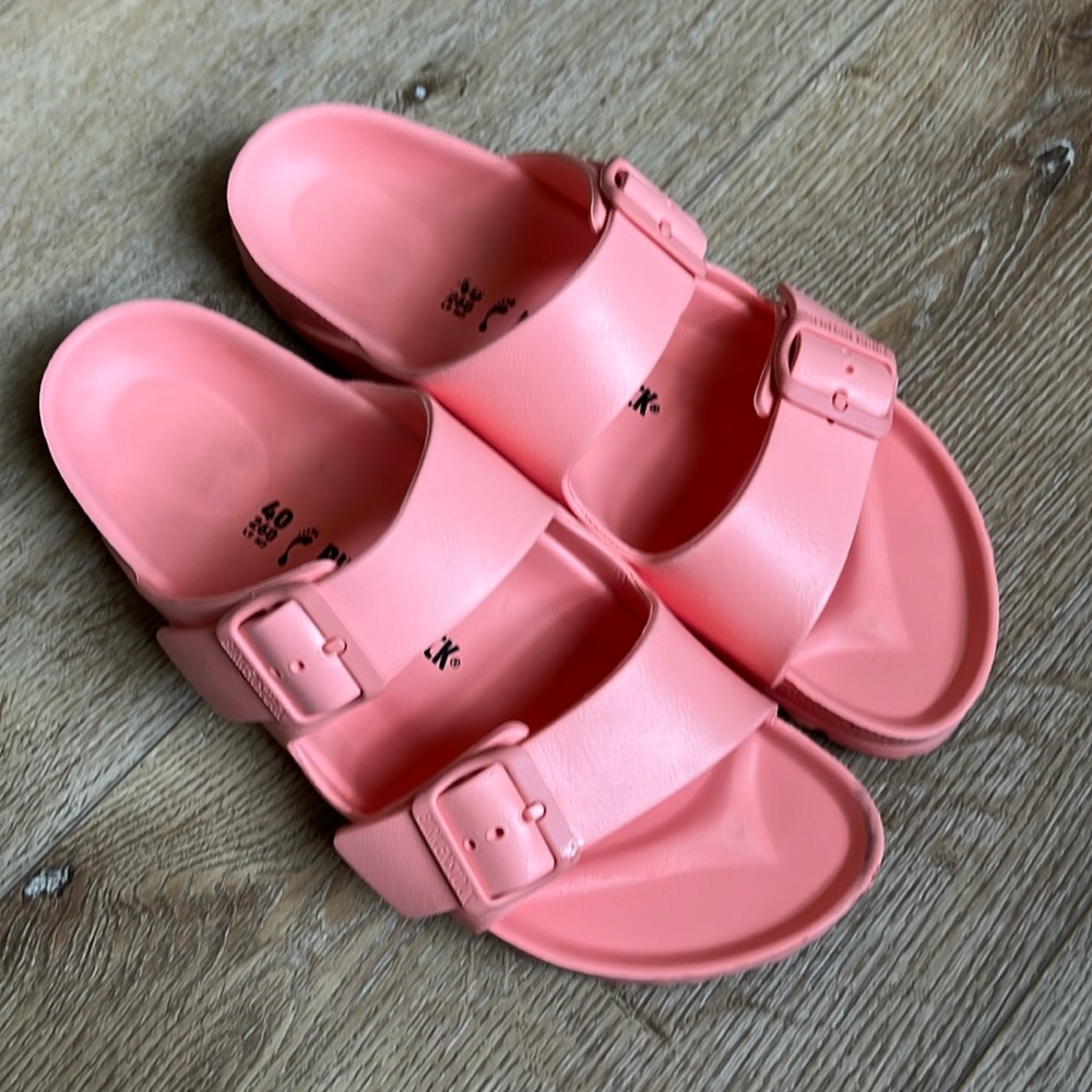 Pink coral Arizona Birkenstocks